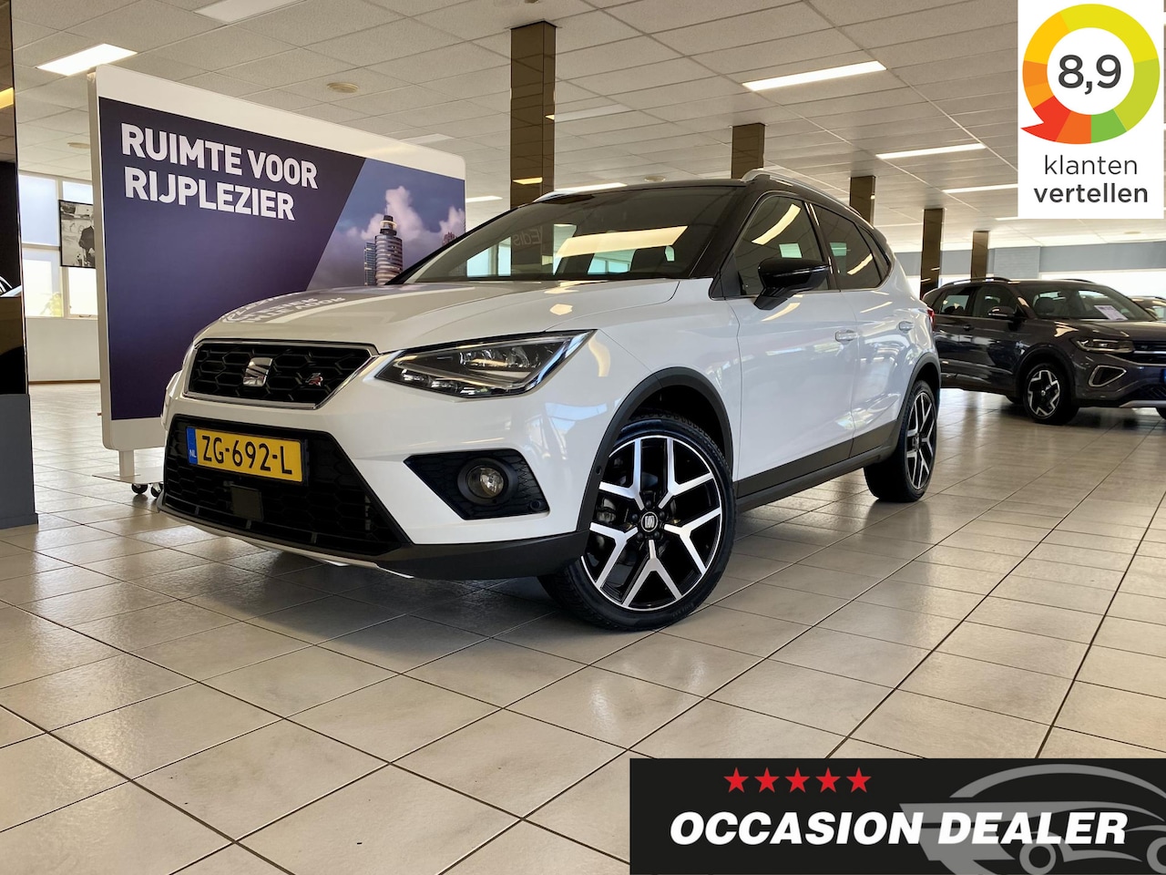 SEAT Arona - 1.0 TSI FR 116PK *NAVI*APP*ACC*CAM*LM18*PARKASSIST - AutoWereld.nl