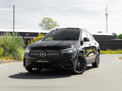 Mercedes-Benz GLA-Klasse - 250 e AMG|Panoramadak|360 Camera°|Carbon|Stoelverw.|Sfeerverlichting|Carplay|