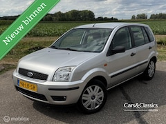 Ford Fusion - 1.6-16V Luxury