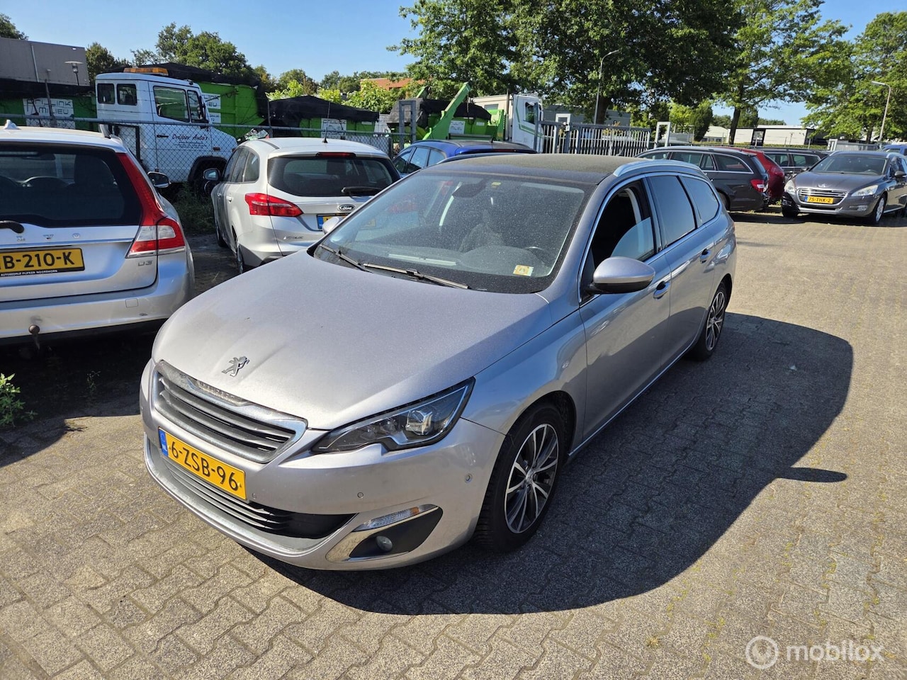 Peugeot 308 SW - 1.2 PureTech Allure 1.2 PureTech Allure - AutoWereld.nl