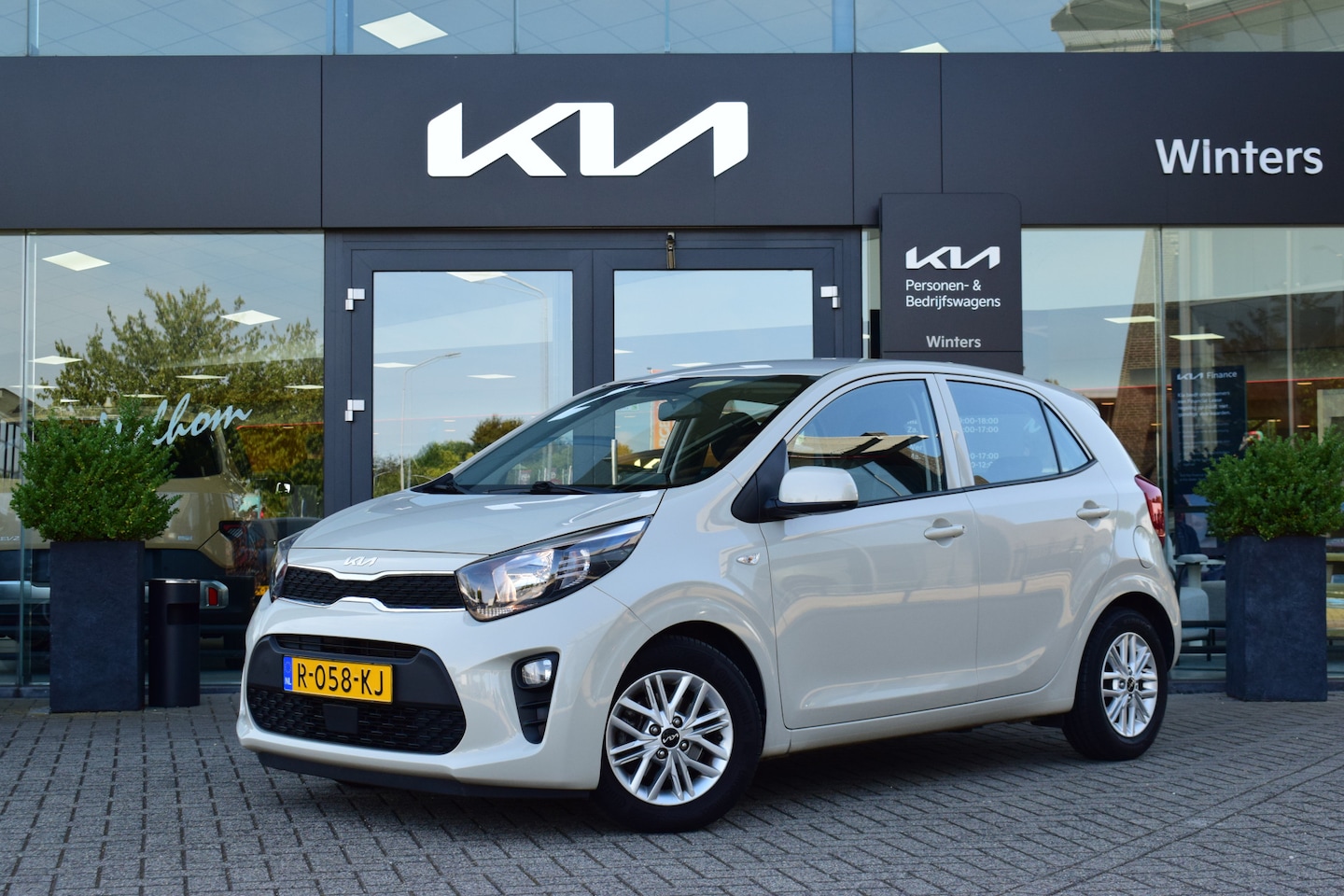 Kia Picanto - 1.0 DPI DynamicLine 1.0 DPi DynamicLine - AutoWereld.nl