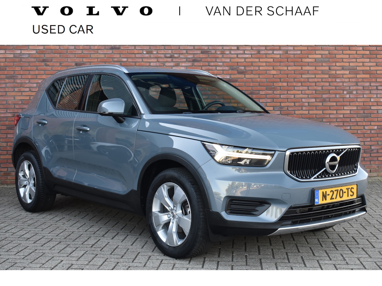 Volvo XC40 - T2 129PK Automaat Momentum Business | Trekhaak | All-Season | - AutoWereld.nl