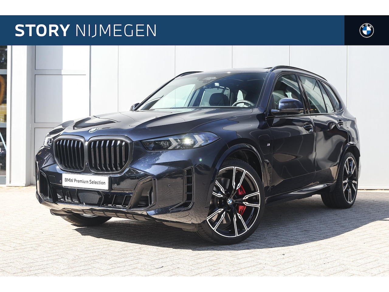 BMW X5 - xDrive50e M Sport Automaat / Trekhaak / Panoramadak / Comfortstoelen / Comfort Access / Ad - AutoWereld.nl