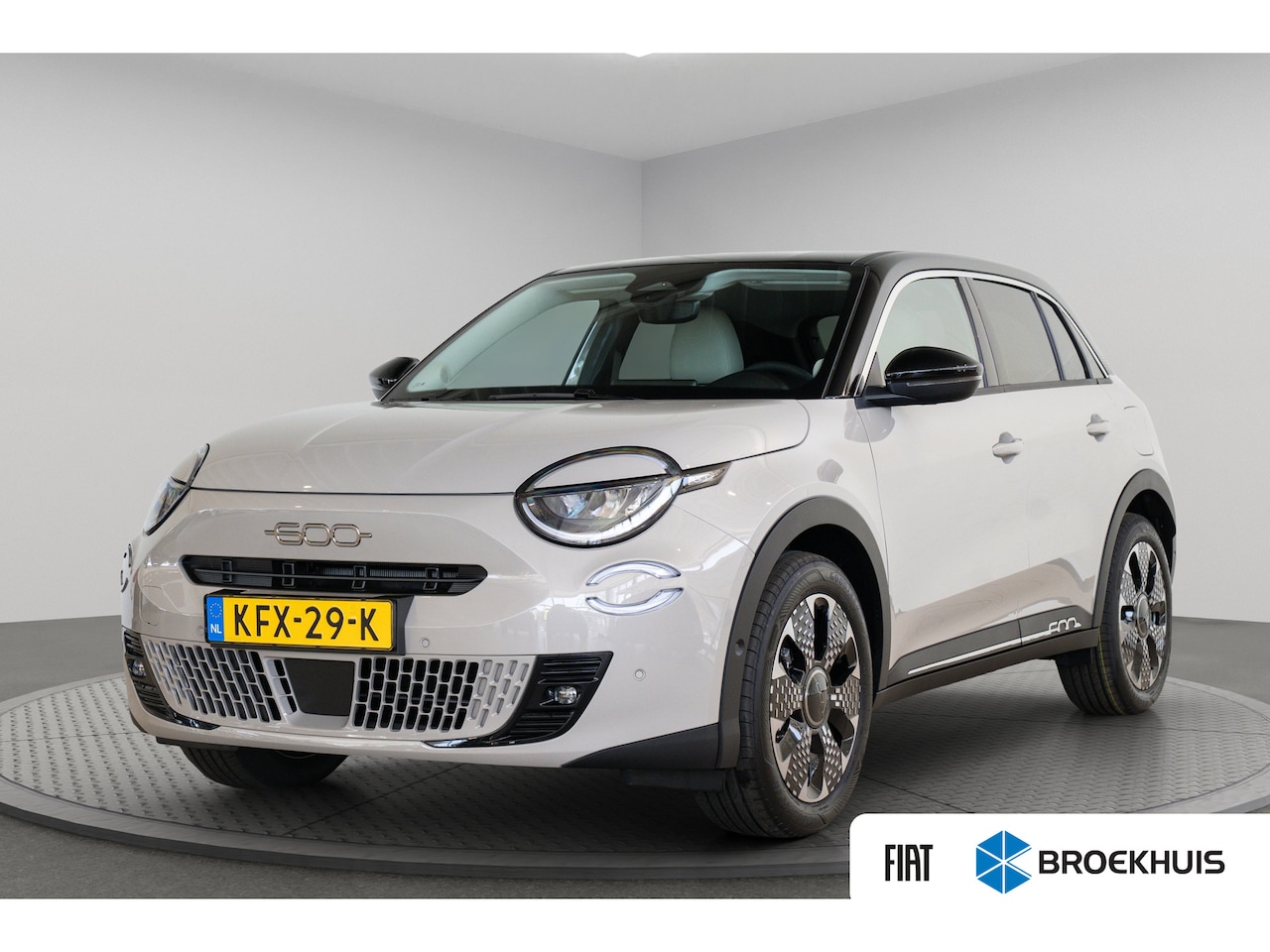 Fiat 600e - La Prima 54 kWh | Tot 8 Jaar Garantie! | Dolce-Vita Pack | Verwarmd Voorraam | Camera | Na - AutoWereld.nl