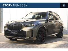 BMW X5 - xDrive50e M Sport Automaat / Panoramadak / Trekhaak / M Multifunctionele Stoelen / Active