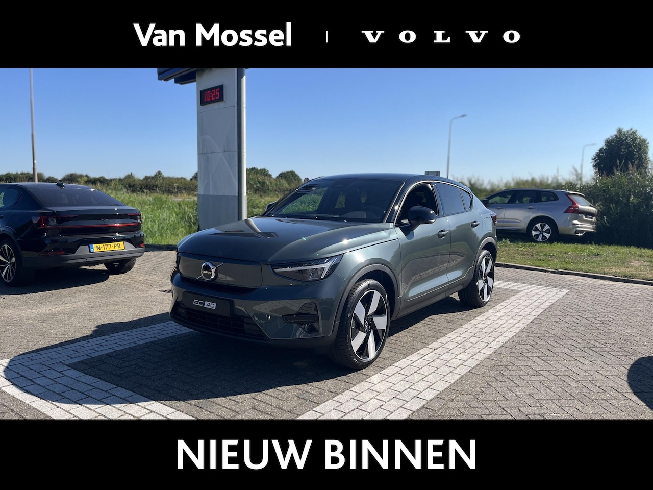 Volvo EC40 - Single Motor Extended Range Plus Europa | Harman/Kardon | Memory Stoelen | 82 kWh | Getint - AutoWereld.nl