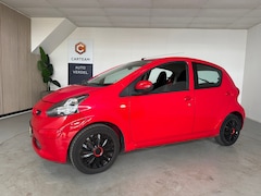 Toyota Aygo - 1.0-12V 5 deurs, Naviagatie/carplay