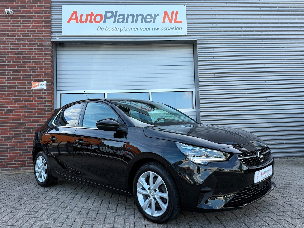 Opel Corsa - 1.2 Turbo Elegance! 360° Camera! Navi! Virtual! - AutoWereld.nl