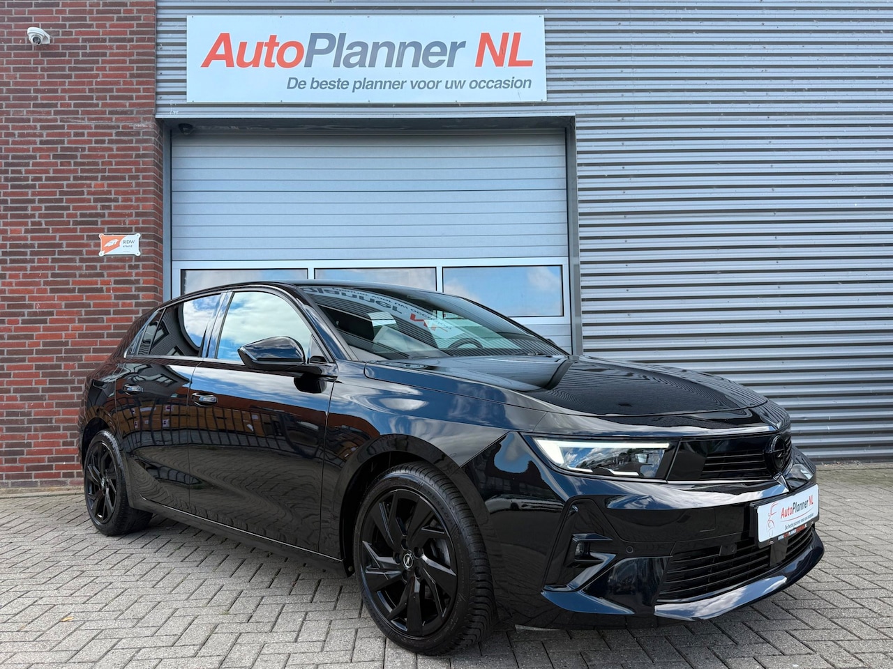 Opel Astra - 1.2 Turbo GS! 360° Camera! Keyless! Navi! Virtual! - AutoWereld.nl