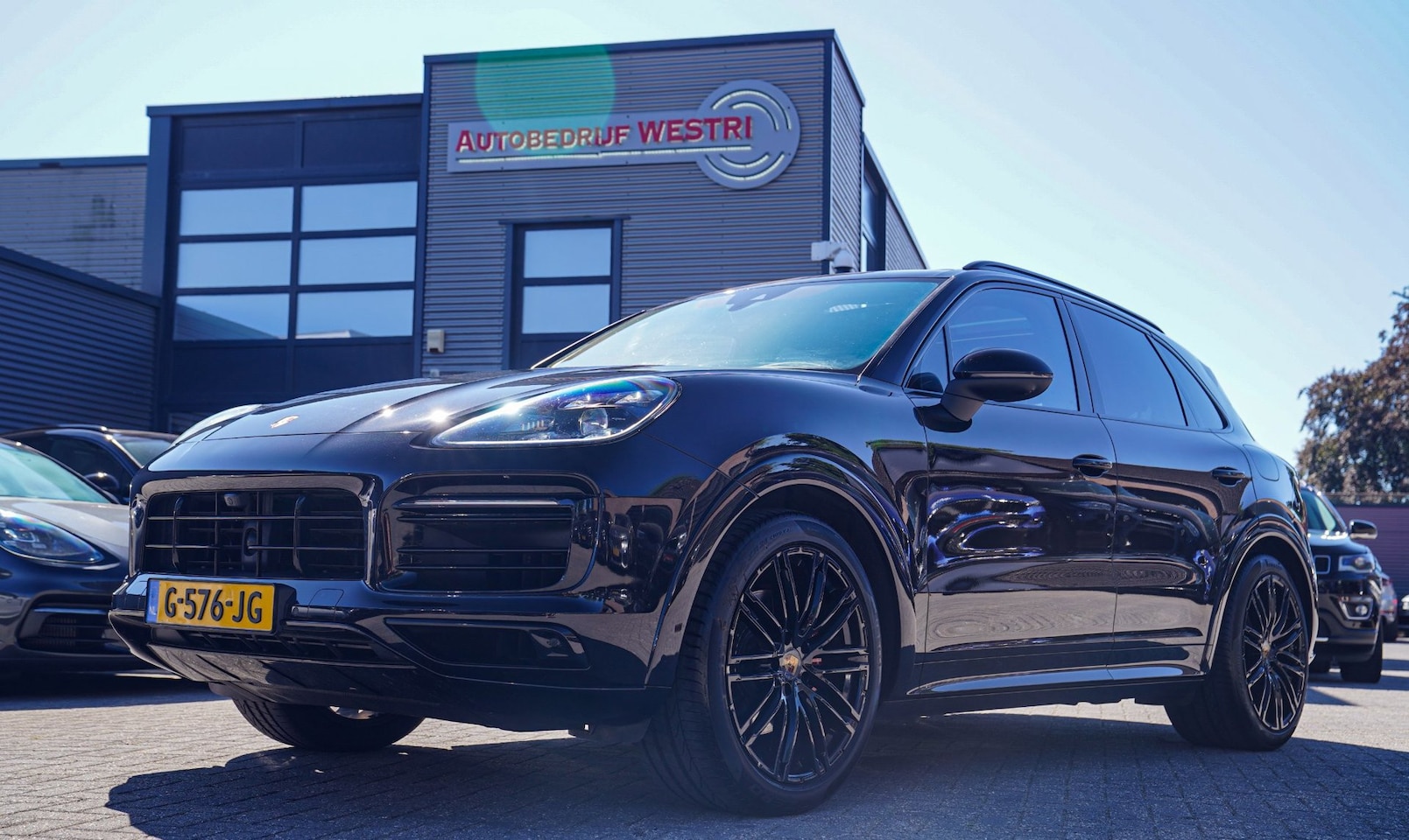Porsche Cayenne - 3.0 E-Hybrid | Massage | Stoelverkoeling | 360 Camera | Bose - AutoWereld.nl