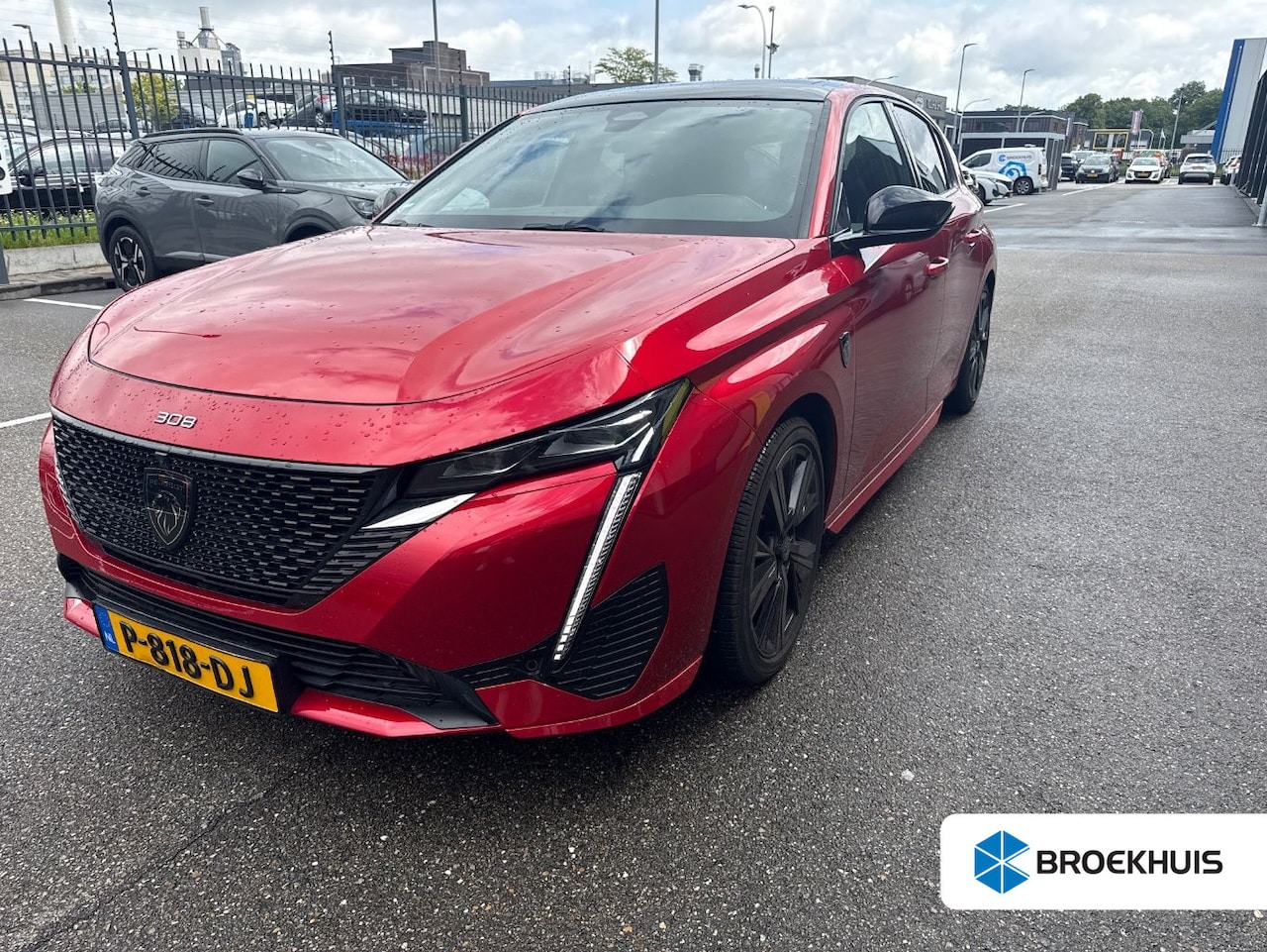 Peugeot 308 - 1.2 PureTech GT Pack Business | Automaat | Panorama/schuifdak | Alcantara | Trekhaak | Cam - AutoWereld.nl