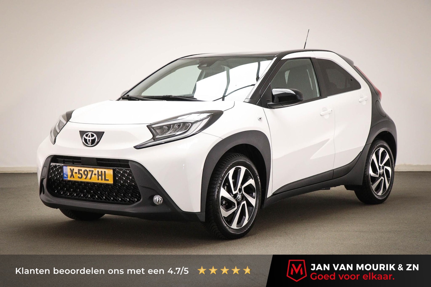 Toyota Aygo X - 1.0 VVT-i S-CVT Pulse | DEALER ONDERHOUDEN | AUTOMAAT | CLIMA | DAB | APPLE | CAMERA - AutoWereld.nl