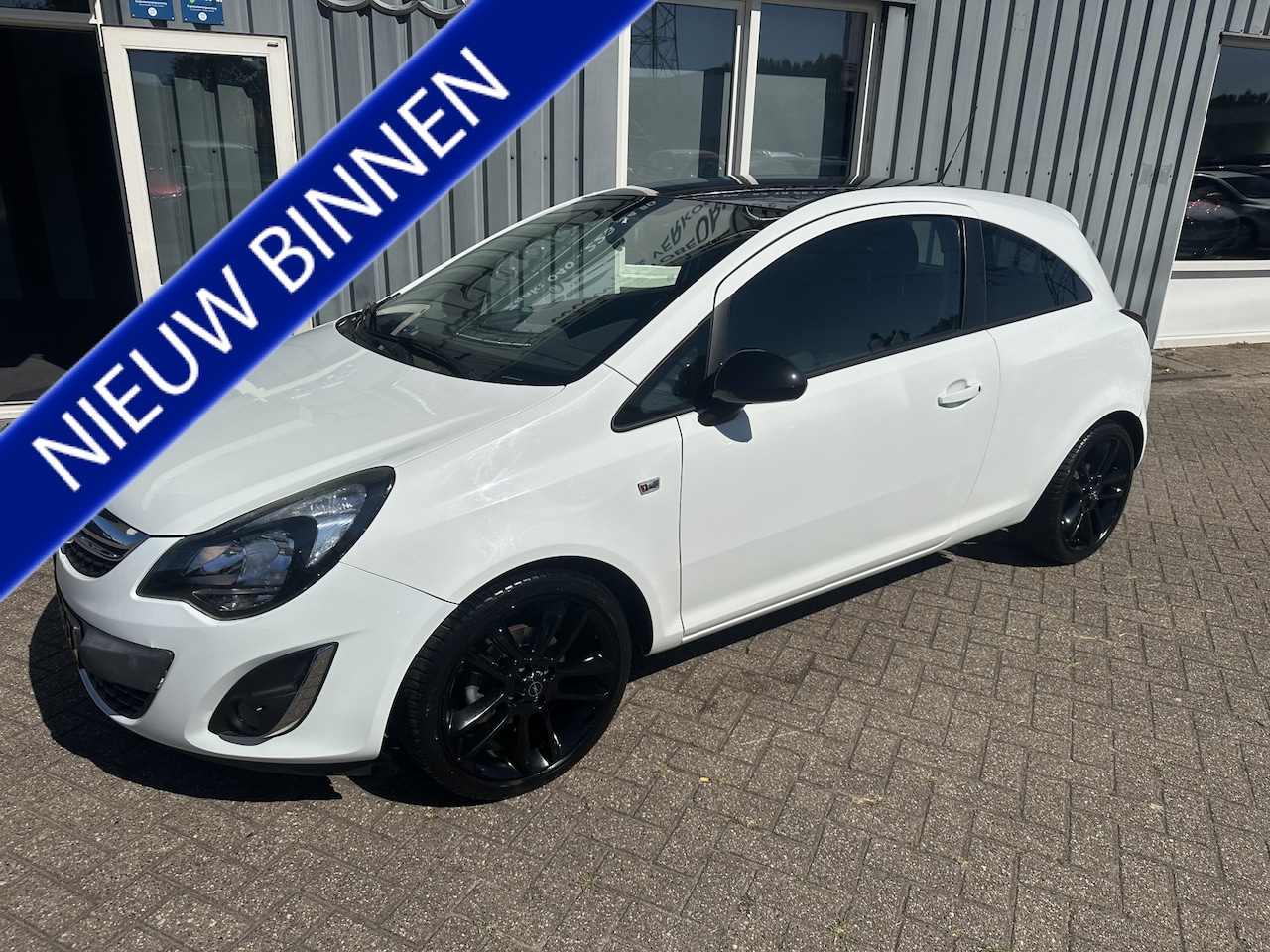 Opel Corsa - 1.2-16V Cosmo 1.2-16V Cosmo - AutoWereld.nl