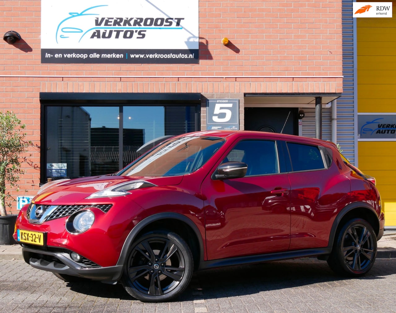 Nissan Juke - 1.2 DIG-T S/S N-Connecta. camera. leder/alcantara. navi - AutoWereld.nl