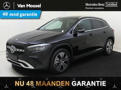 Mercedes-Benz GLA-Klasse - 250 e Star Edition Panoramadak / 360 camera / Privacy glass / Stoelverwarming