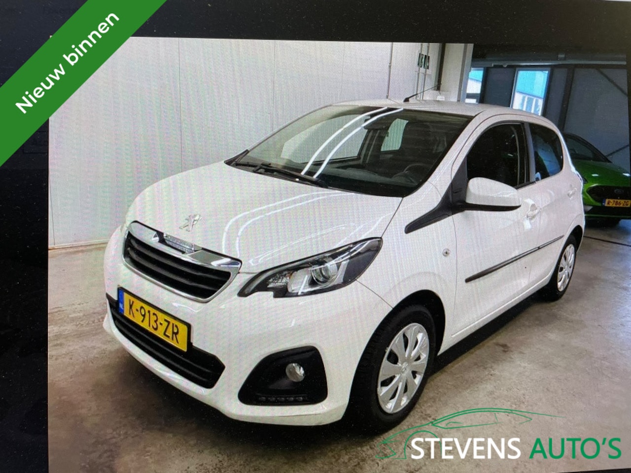 Peugeot 108 - 1.0 e-VTi Active CARPLAY / CAMERA / ANDROID.AUTO / AIRCO - AutoWereld.nl