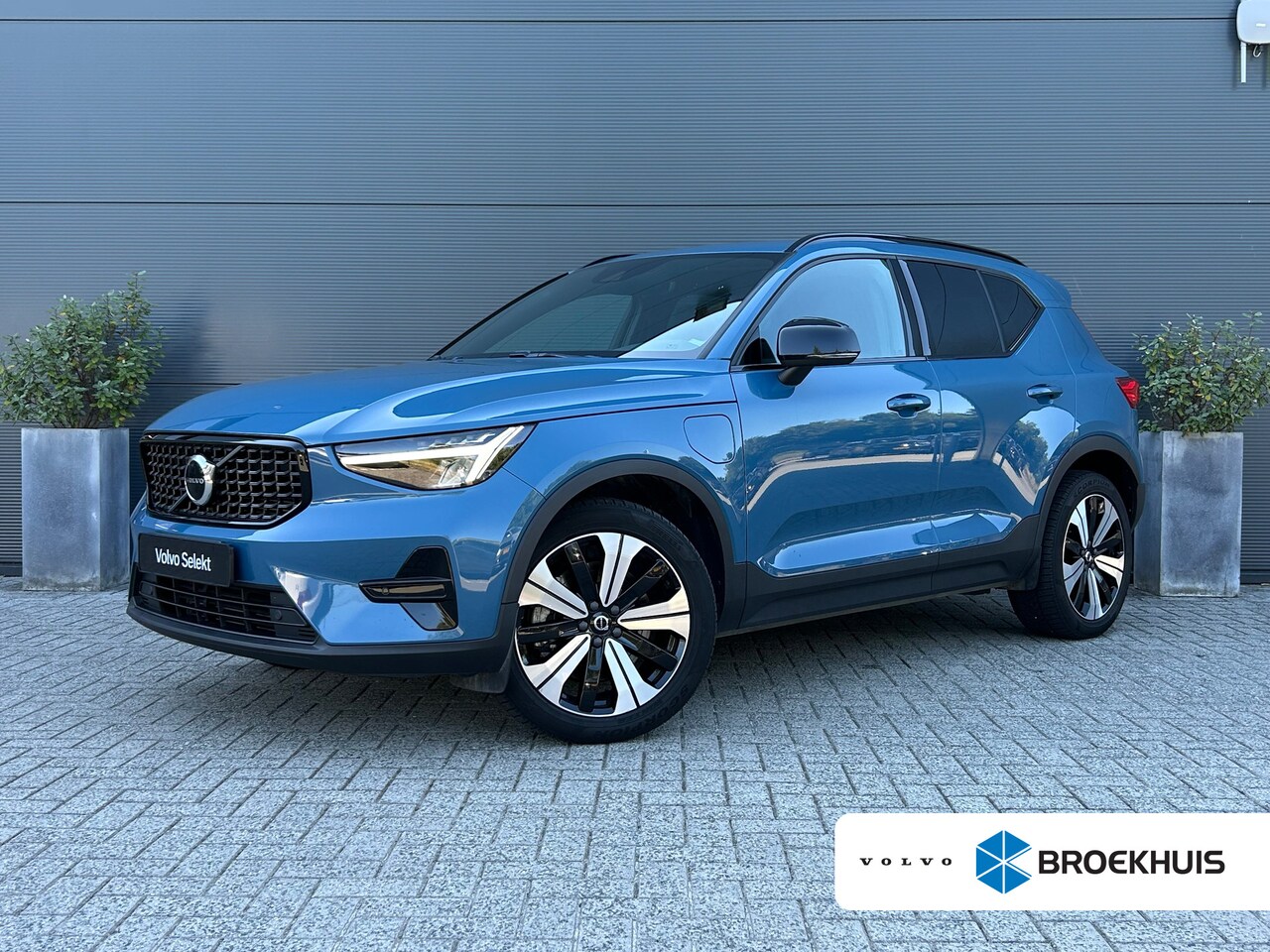 Volvo XC40 - 1.5 T5 Recharge R-Design | Harman/Kardon | Trekhaak | Pilot Assist | Camera | - AutoWereld.nl