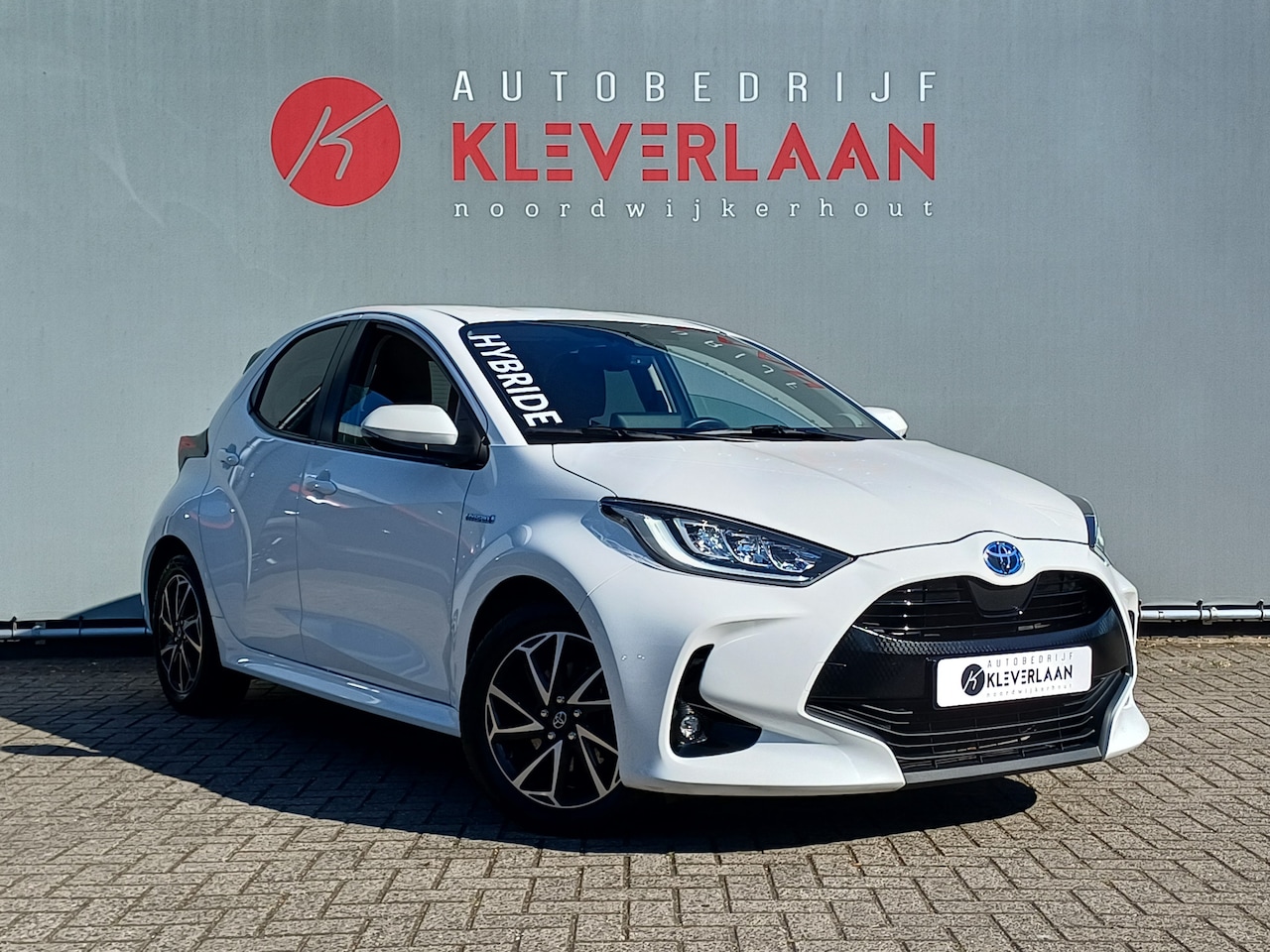 Toyota Yaris - 1.5 Hybrid Style Automaat Wij bieden ook financiering mogelijkheden aan. - AutoWereld.nl