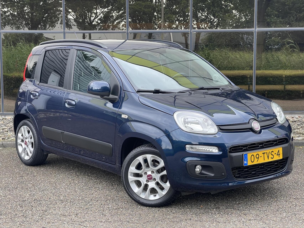 Fiat Panda - 0.9 Lounge | 2e Eigenaar | Airco ❄️ | APK | - AutoWereld.nl