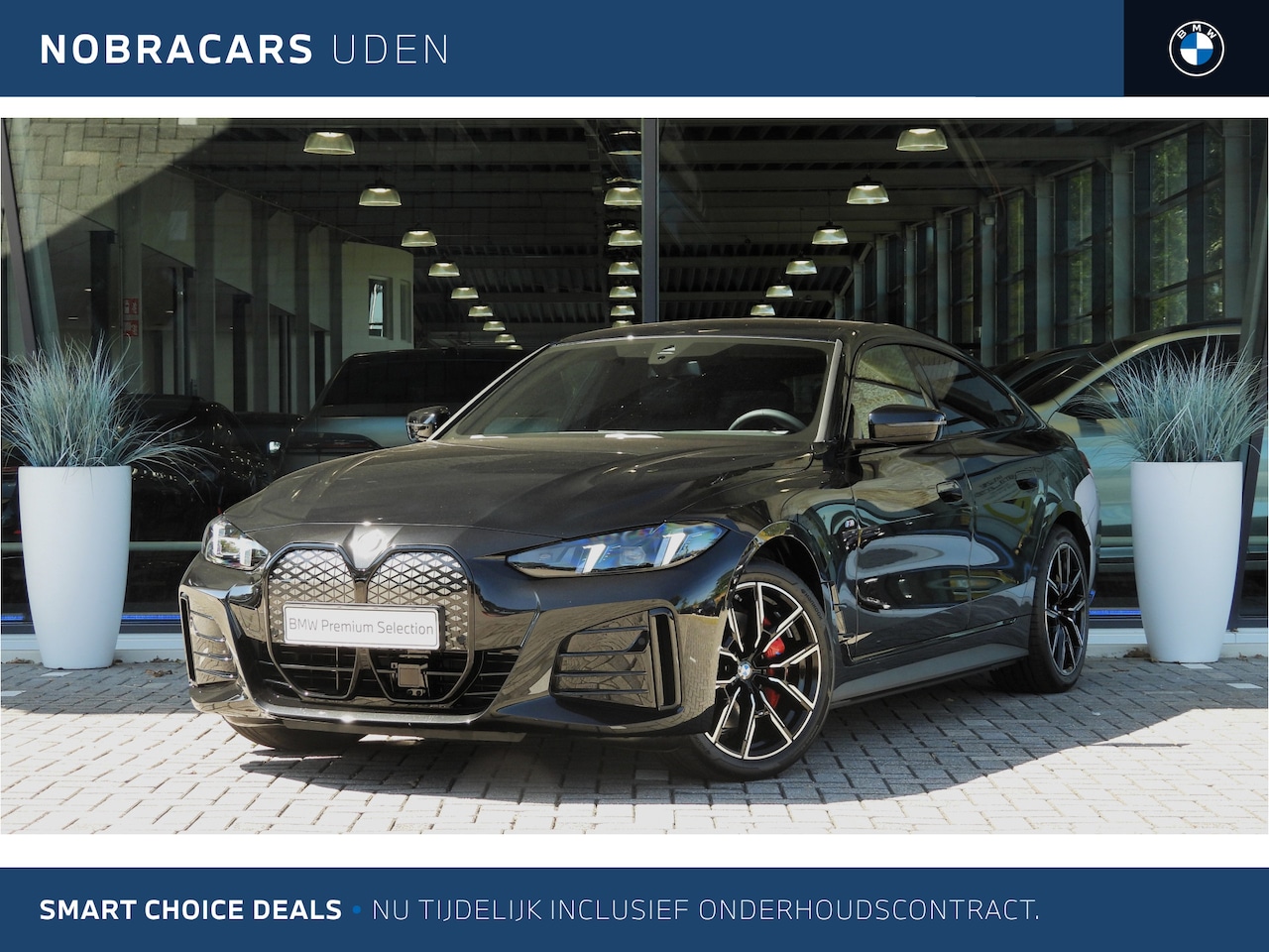 BMW i4 - eDrive35 M Sport / Adaptieve LED / Achteruitrijcamera / Stoelverwarming / Comfort Access / - AutoWereld.nl