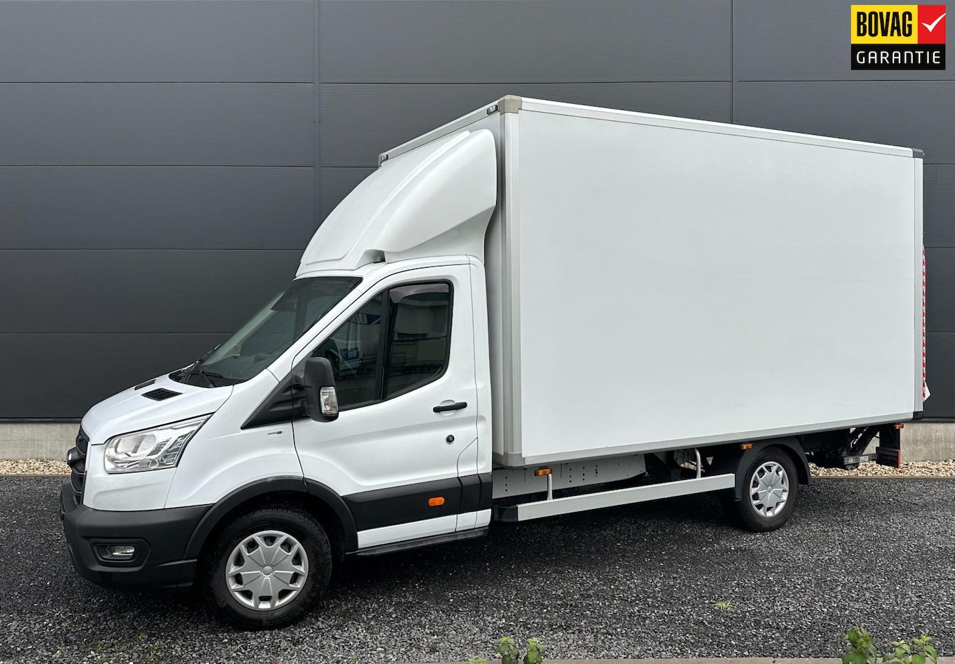 Ford Transit - 350 2.0 TDCI L5H1 Trend Bakwagen Actie!!! | Airco | Navi | Cruise Control - AutoWereld.nl