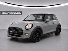 MINI 3-Deurs - 1.5 Cooper Pepper | John Cooper Works | Stoelverwarming | Parkeersensoren | Cruise Control