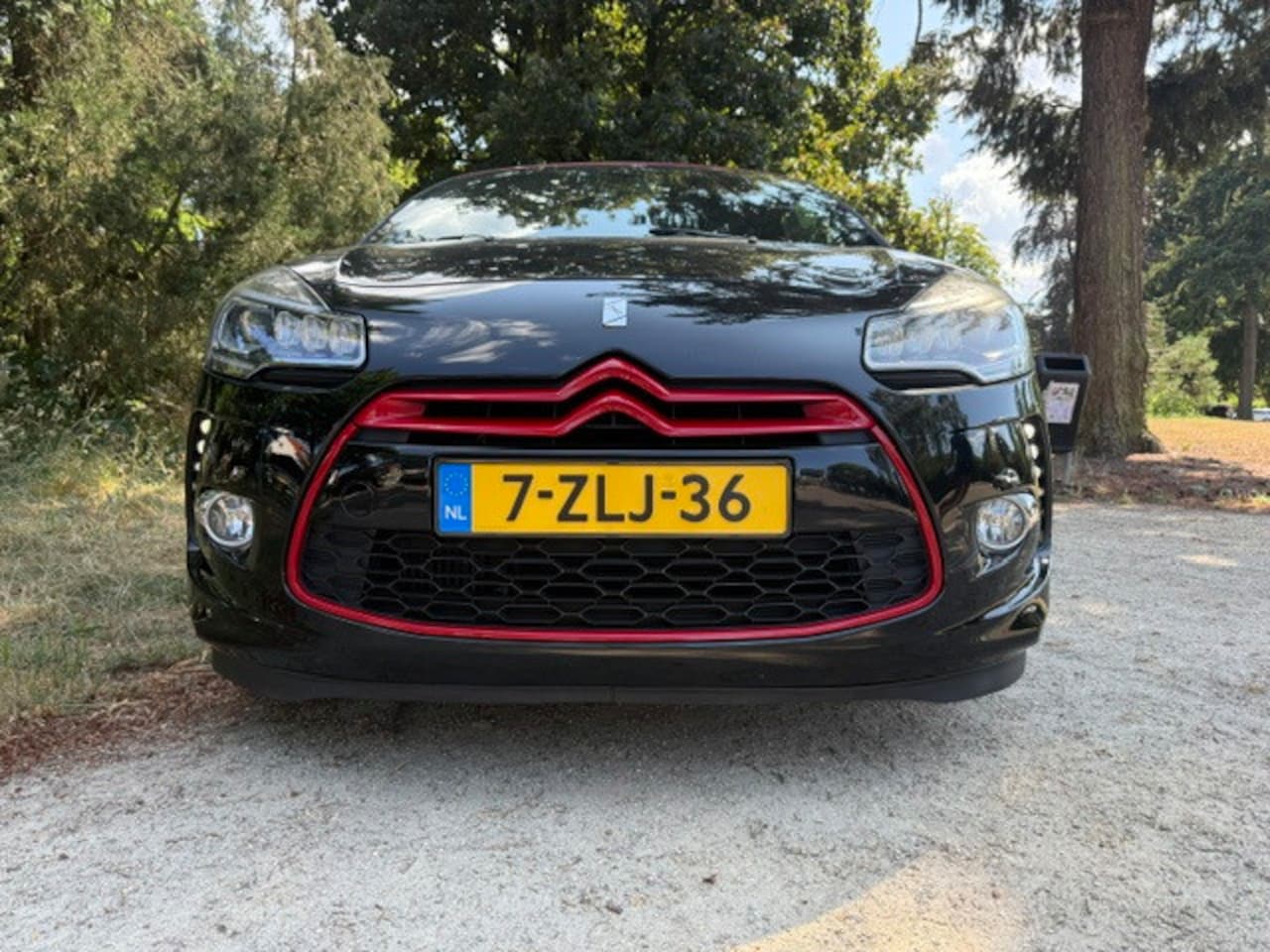 Citroën DS3 - 1.2 PureTech So Red 1.2 PureTech So Red - AutoWereld.nl