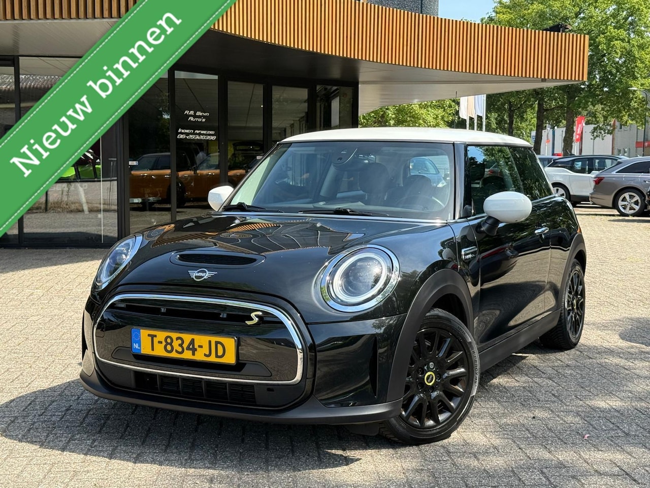 MINI Electric - Camden Go Edition 33 kWh|Rijklaar!|SoH100%|Stoelverwarming|Carplay|LED|AndroidAuto|DigiDas - AutoWereld.nl