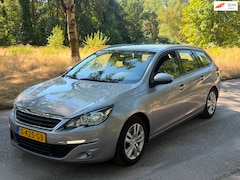 Peugeot 308 SW - 1.2 PureTech Blue Lease Executive 2014