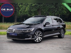 Volkswagen Passat Variant - 1.4 TSI GTE Highline|Org.NL NAP|1e Eig|Panoramadak|Virtual|CarPlay|DAB|Camera|Dealer Onder