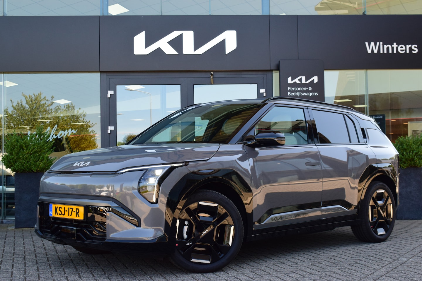 Kia EV3 - GT-Line Business Edition 81.4 kWh | Leder | Elektr. Stoelbediening | Stoel & Stuurverwarmi - AutoWereld.nl