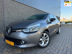 Renault Clio - 0.9 TCe Eco2 Limited/Dealer OH/ Nieuwe APK en beurt
