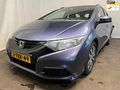 Honda Civic Tourer - 1.6D Comfort - Schade