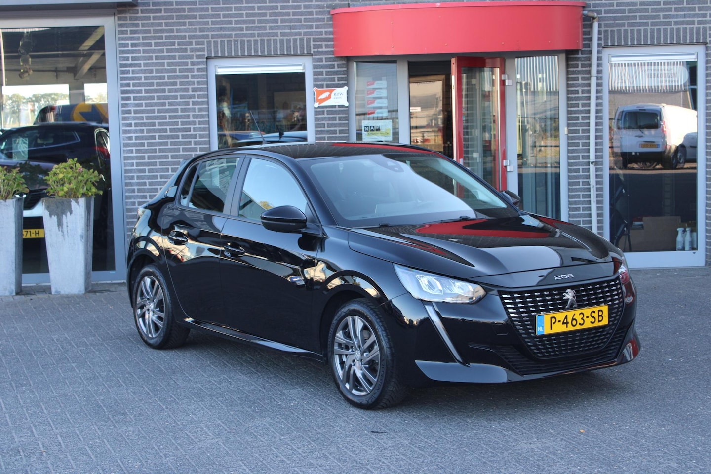 Peugeot 208 - 1.2 PureTech Active Pack Led/Navi/Pdc Incl Garantie!! - AutoWereld.nl