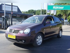 Volkswagen Polo - 1.4-16V ATLANTIC SCHUIFKANTEL PANORAMA-DAK NIEUWE APK