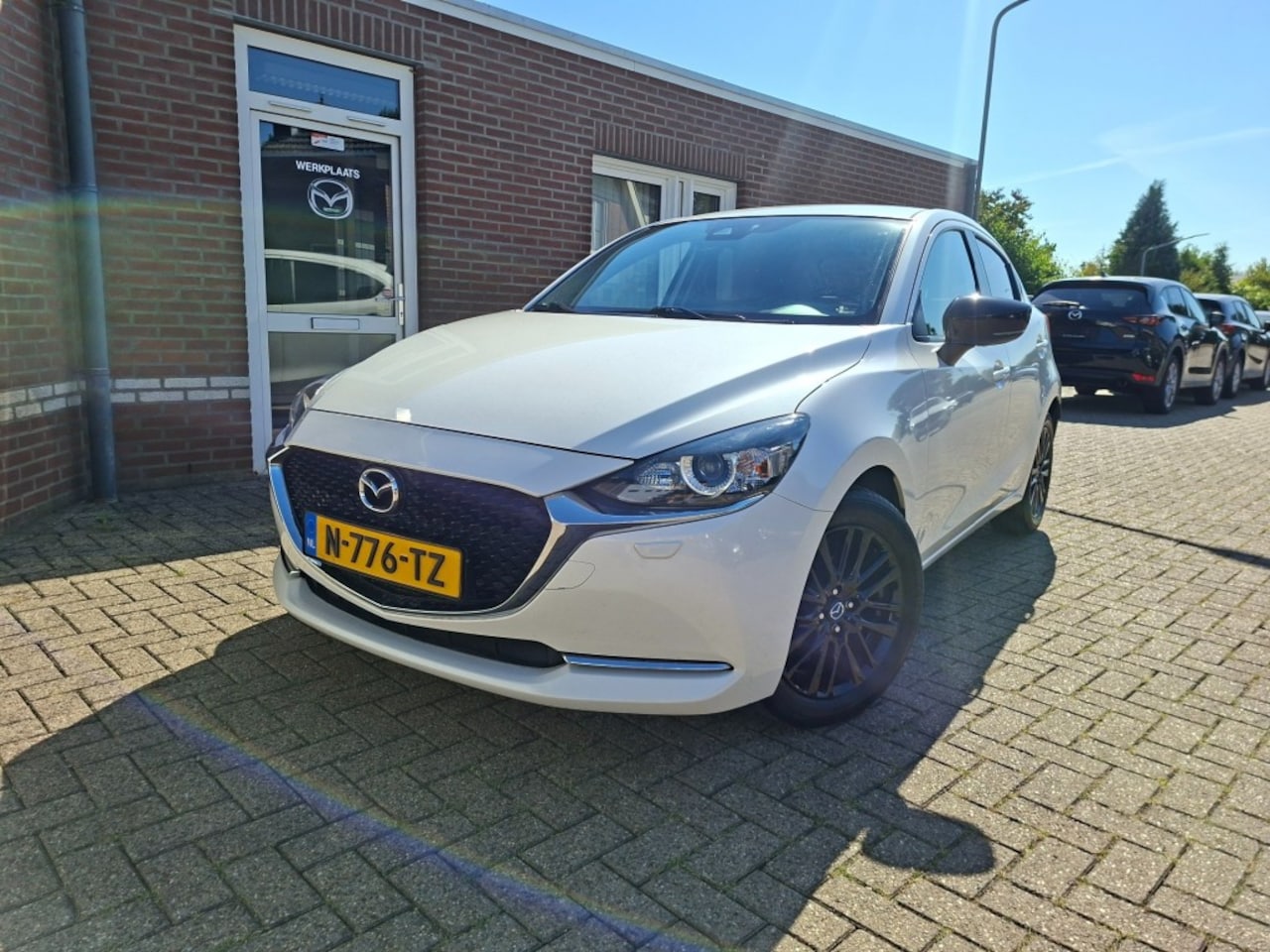Mazda 2 - 1.5 SKYACT-G SPORT /airco/camera/carplay/ - AutoWereld.nl