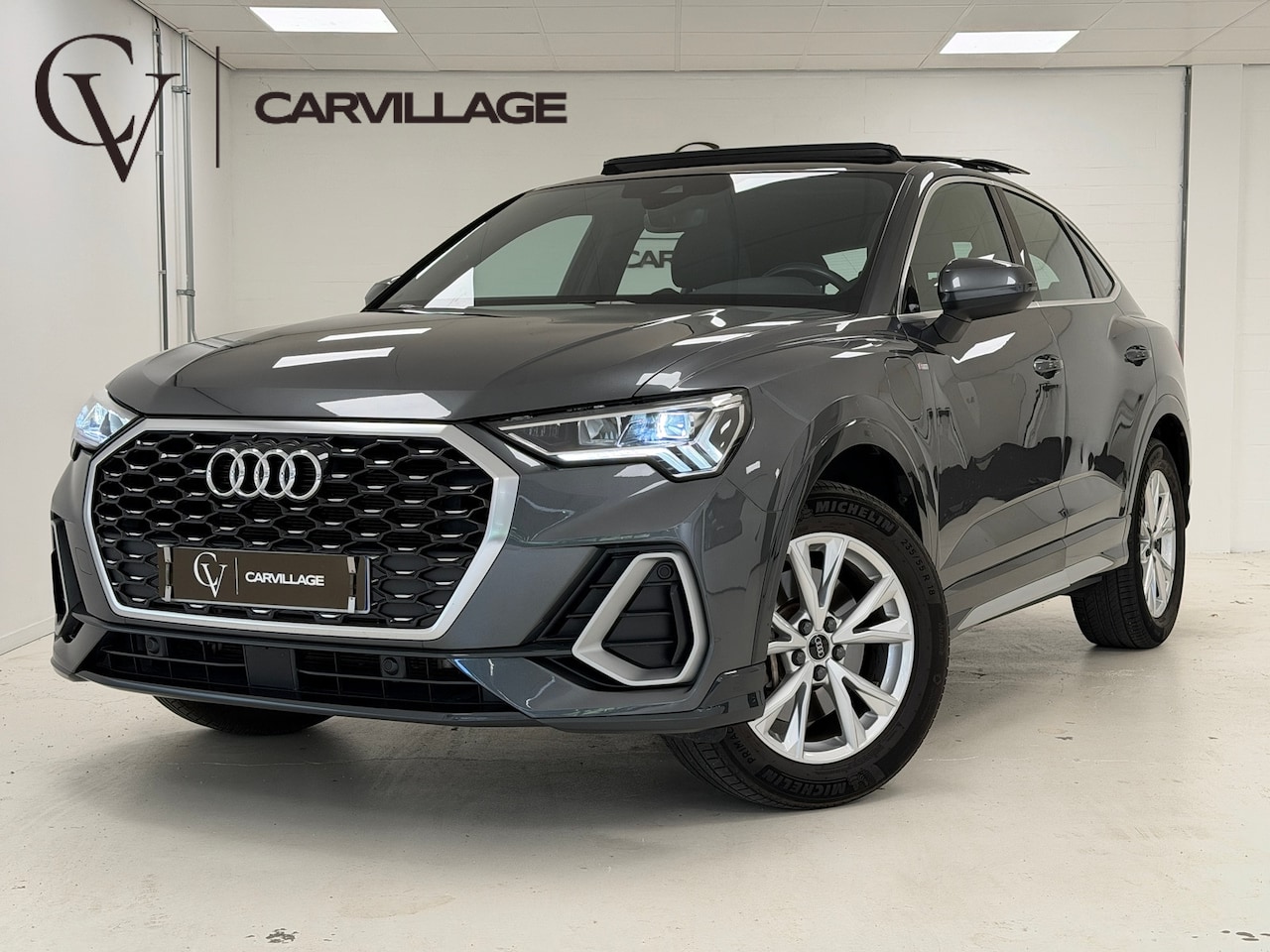 Audi Q3 Sportback - 45 TFSI e S Line | Trekhaak | Panoramadak | Elektrische stoelen | - AutoWereld.nl
