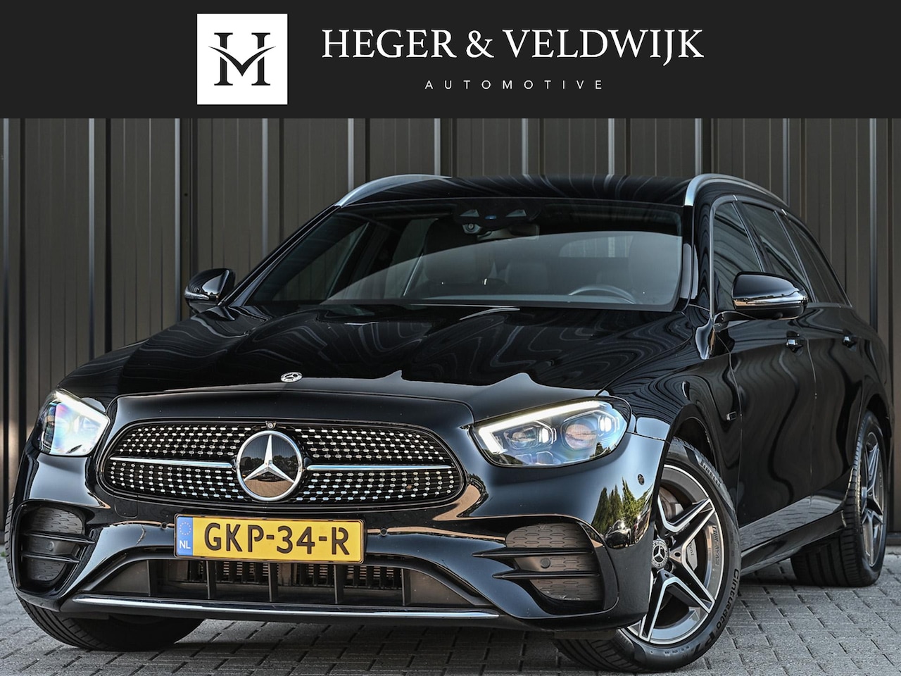 Mercedes-Benz E-klasse Estate - 300 e AMG Line | 360 Camera | Distronic | Ambiente Verlichting | Stoelverwarming | Multibe - AutoWereld.nl