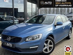 Volvo V60 - 2.0 D3 Kinetic Business 150PK | NL AUTO | 2e Eigenaar | Zeer Nette Staat | Trekhaak | Park