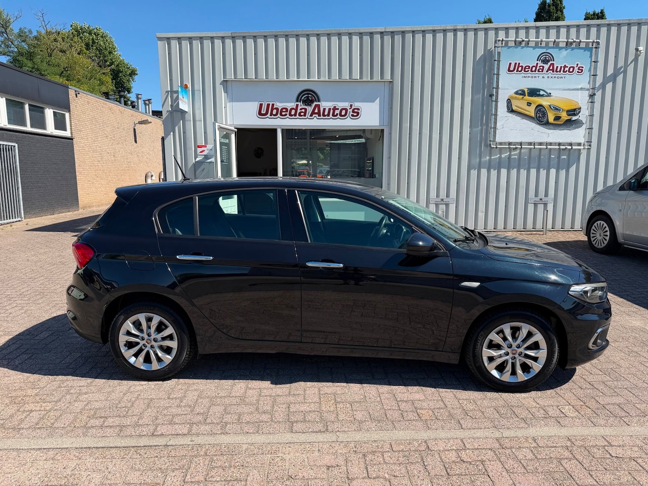 Fiat Tipo - 1.4 T-Jet 16v Business NL AUTO KM 182820 NAP 5500E - AutoWereld.nl