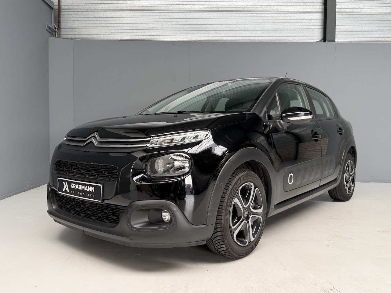 Citroën C3 - 1.2 PureTech S&S Shine Automaat|GARANTIE|Carplay|Navi|Cruise| - AutoWereld.nl