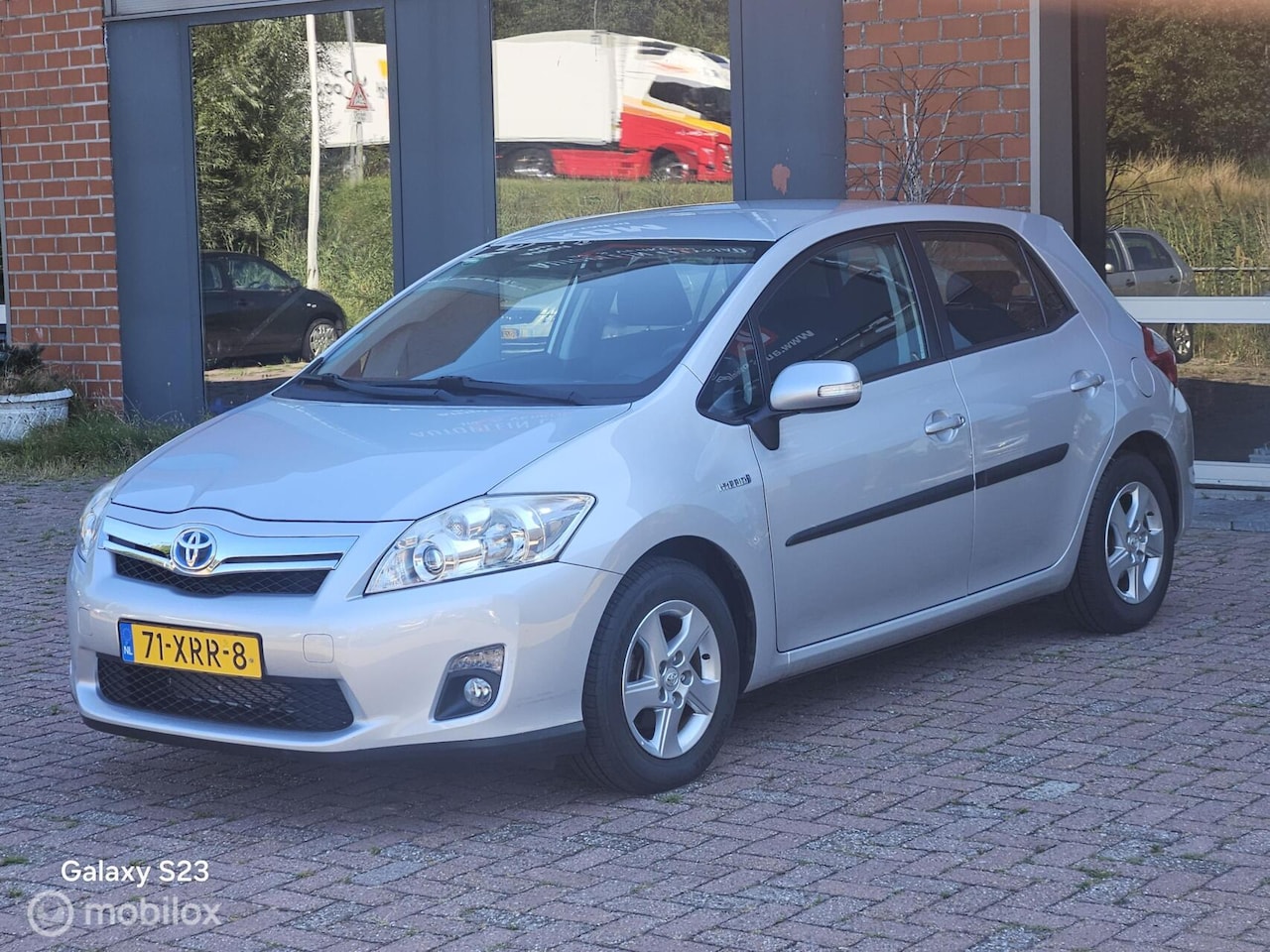 Toyota Auris - 1.8 Full Hybrid Business Navi/Airco/NW Apk/cruise control - AutoWereld.nl
