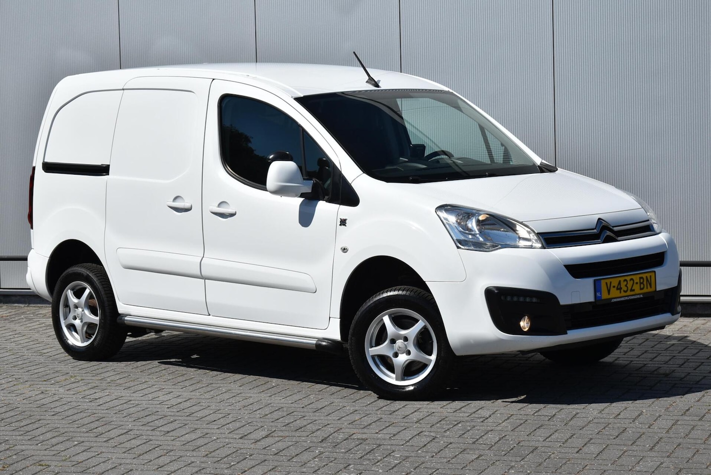 Citroën Berlingo - bestel 1.6 BlueHDI 100 Club S&S - AutoWereld.nl