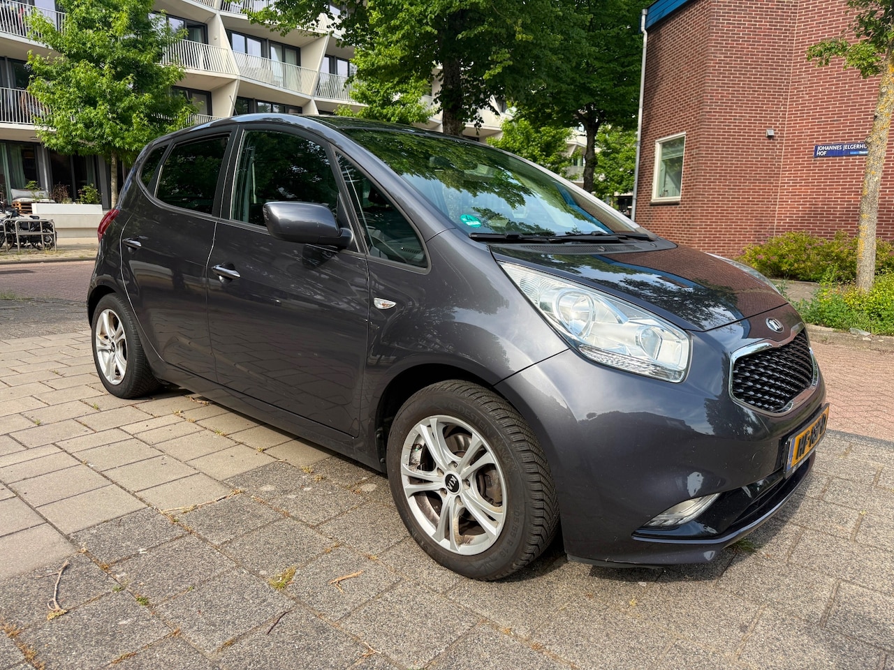 Kia Venga - 1.6 CVVT AUTOMAAT DynamicLine Airco - AutoWereld.nl