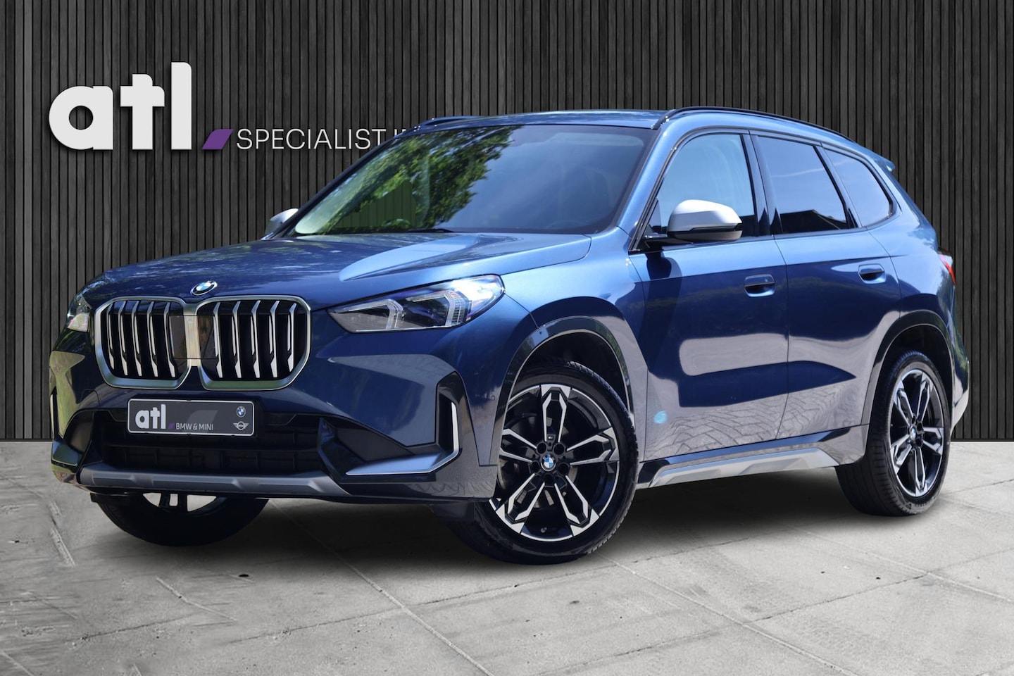 BMW X1 - sDrive18i Elektrische trekhaak, Adaptieve LED, Stuurwielverwarming, DAB, X-Line, Keyless, - AutoWereld.nl