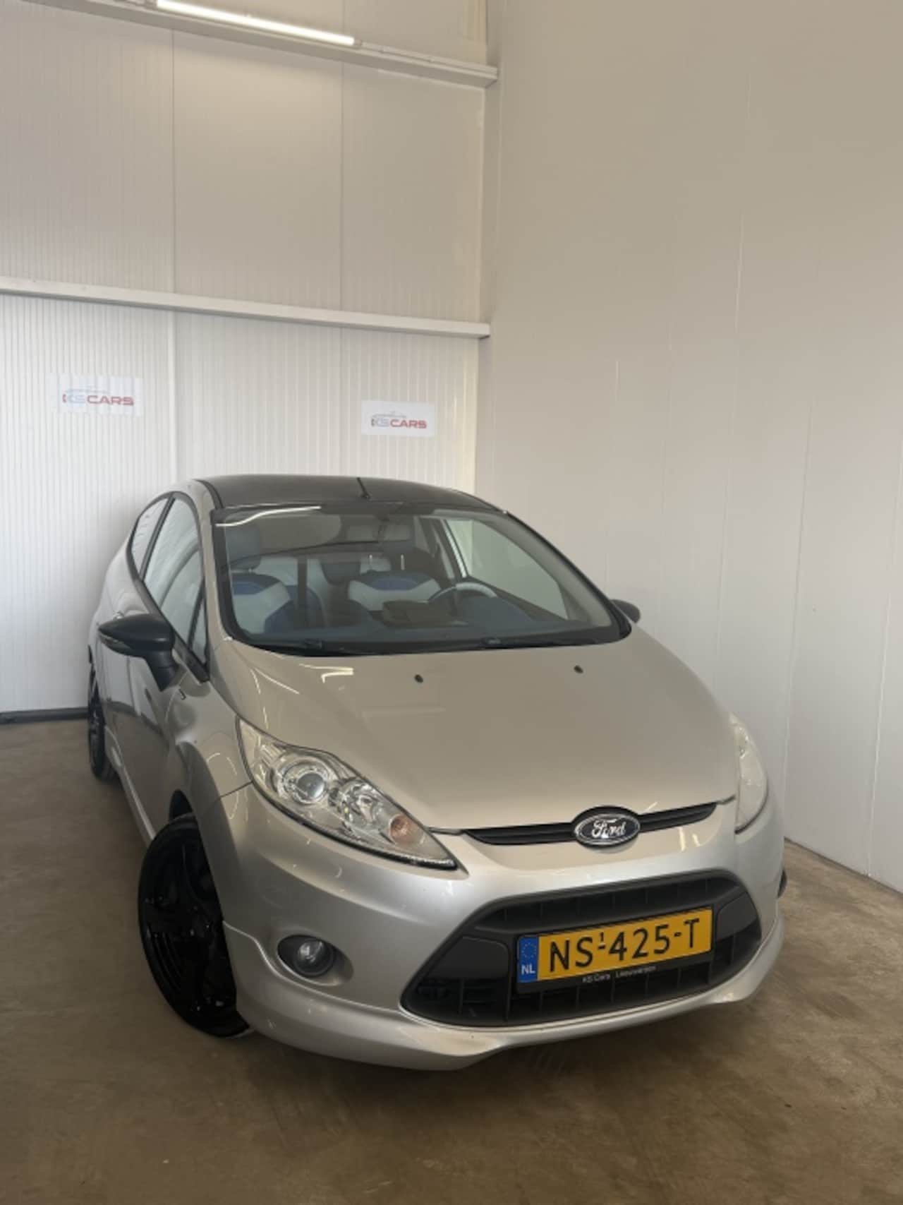 Ford Fiesta - 1.6 ST-Line | Leder | Subwoofer | Sport Uitlaat ! - AutoWereld.nl
