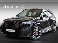 BMW iX1 - eDrive20 | M Sport Pro | Panoramadak | Driving Assistant Plus | Harman/Kardon | Trekhaak