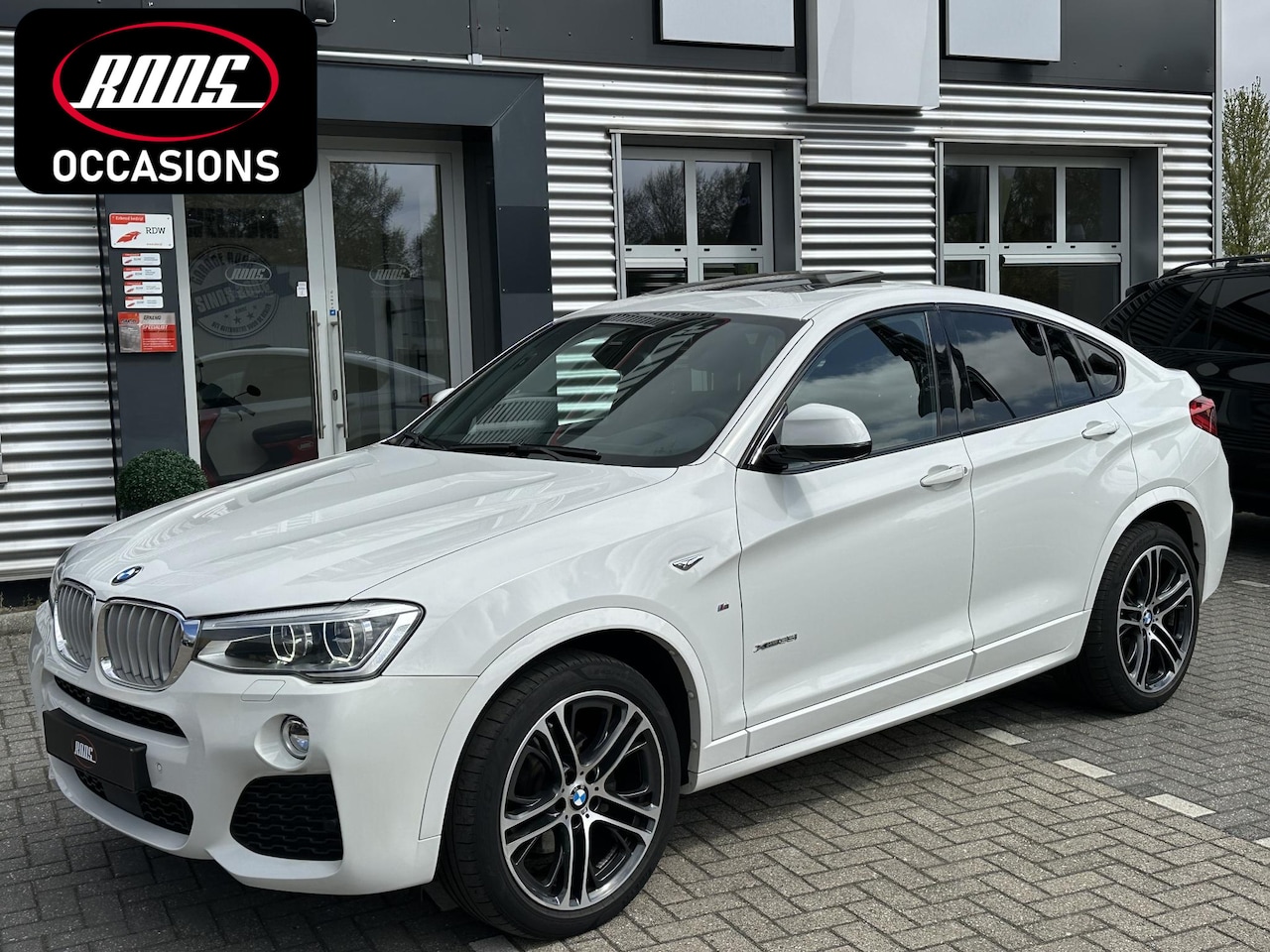 BMW X4 - xDrive35i High Executive - AutoWereld.nl