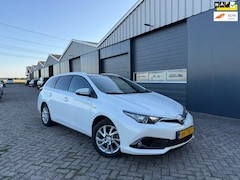 Toyota Auris Touring Sports - 1.8 Hybrid Lease PANO/CAMERA/CRUISE