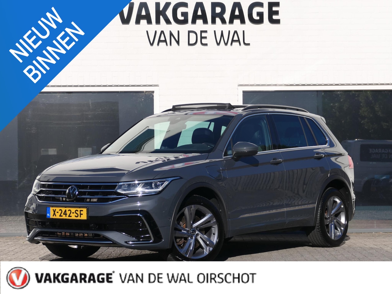 Volkswagen Tiguan - 1.4 TSI eHybrid R-Line Business+ | Panoramadak | Discover Pro | Head-up display | Elektris - AutoWereld.nl